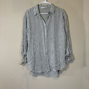 Jane & Delancey Blue Stripe Rayon Blend Long Tab Sleeves Soft Summer Shirt large